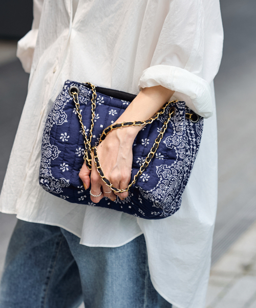 MALUS/マリュス バンダナキルティングショルダーBAG