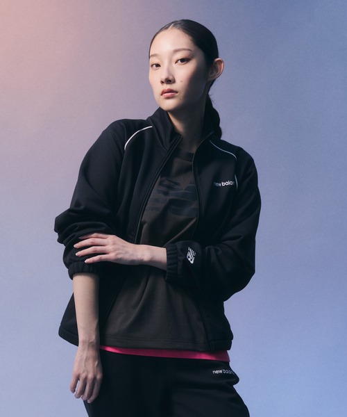NEW BALANCE(ニューバランス)の「ブラッシュドダブルニットジャケット(ジャージ・レディース・グレイッシュベージュ/ブラック・SMALL/MEDIUM/LARGE/X-LARGE)」の20枚目の写真