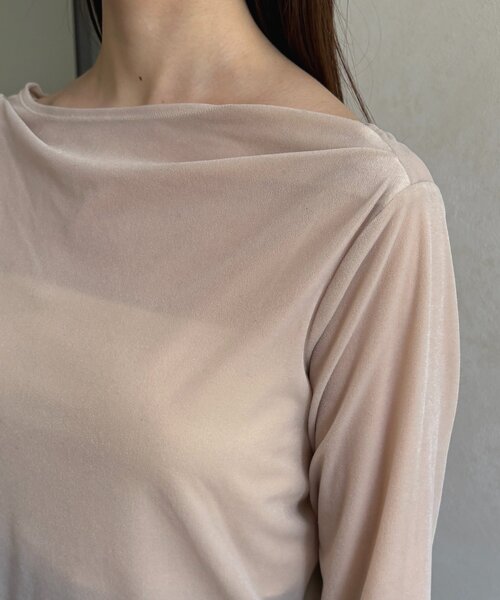 Thevon（ゼボン）の「ドレープネックベロアシアープルオーバー（Tシャツ/カットソー・レディース・ネイビー/オリーブ/グレイッシュベージュ・FREE）」の14枚目の写真