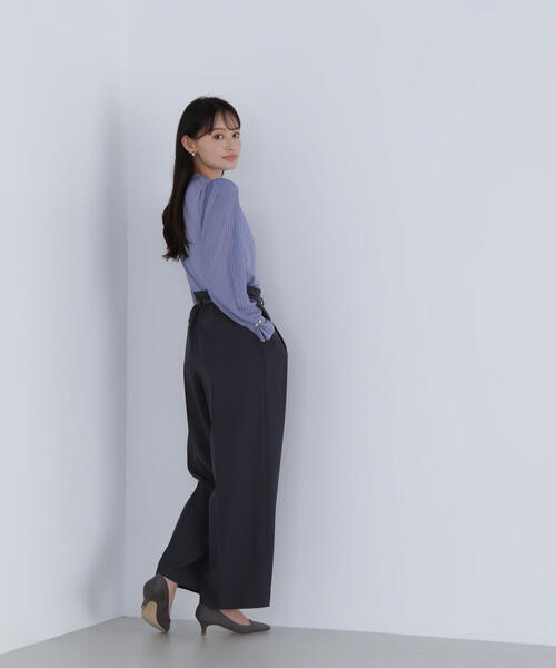 NATURAL BEAUTY BASIC（ナチュラルビューティーベーシック）の「◇プリーツスリーブノットボタンニット（ニット/セーター・レディース・ブルー/ブラック/オフホワイト・FREE）」の8枚目の写真