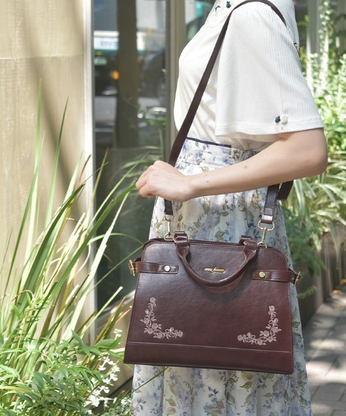 薔薇刺繍クラシカルボストン（ボストンバッグ）｜axes femme