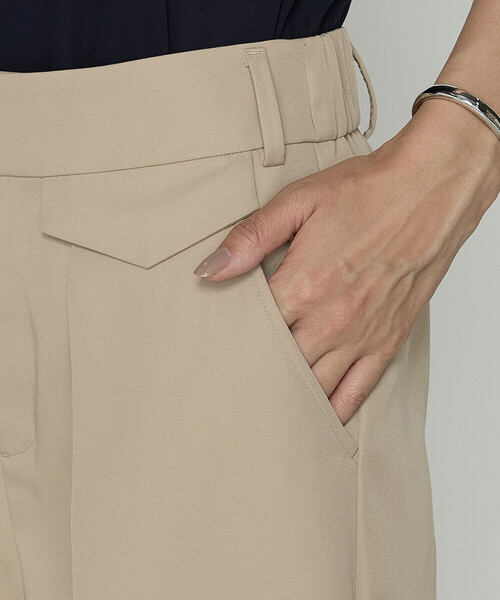 COMME CA（コムサ）の「ナチュラルポリエステル チノタックパンツ（その他パンツ・レディース・キャメル/ネイビー・7号/11号/9号）」の7枚目の写真