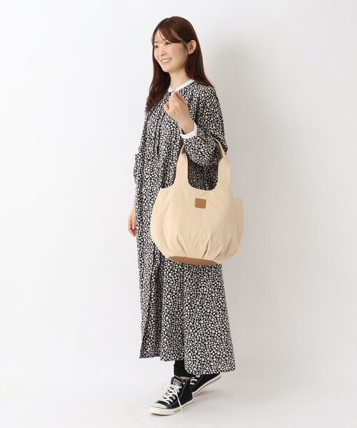 one'sterrace（ワンズテラス）の「anello EMMA トート（トートバッグ・レディース・ブラック系8/ライトグレー系8/アイボリー系8・99）」の19枚目の写真