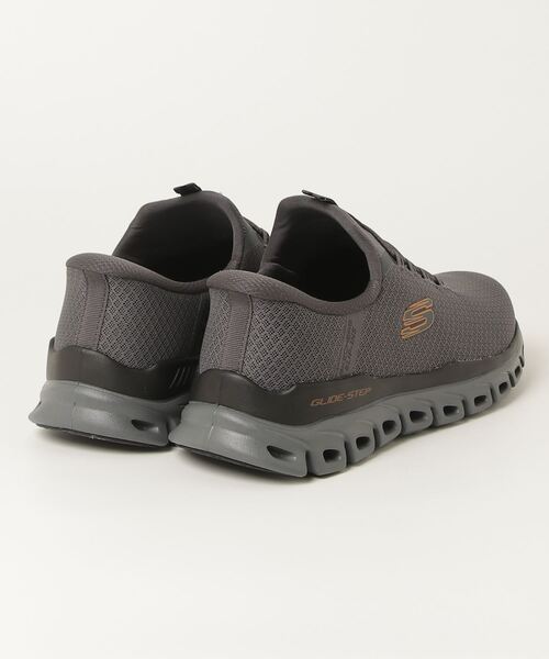 SKECHERS(スケッチャーズ)の「【別注】スケッチャーズ GLIDE-STEP - NOXUS 限定コラボ(スニーカー・メンズ・グレー・27.5cm/25.0cm/26.0cm/27.0cm/28.0cm/25.5cm/26.5cm)」の2枚目の写真