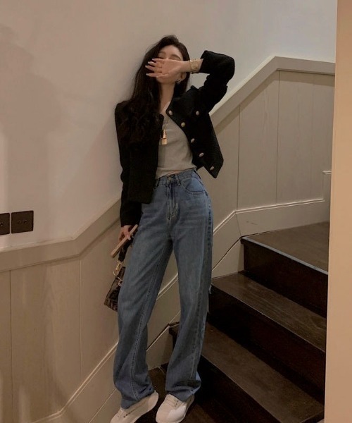 Mejoul（メジュール）の「ゴールドボタン クロップド丈ツイードノーカラージャケット（その他アウター・レディース・ブラック/ホワイト・L/M）」の10枚目の写真