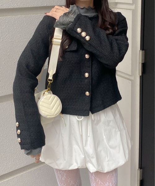 Mejoul（メジュール）の「ゴールドボタン クロップド丈ツイードノーカラージャケット（その他アウター・レディース・ブラック/ホワイト・L/M）」の21枚目の写真