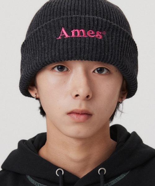 AMESWORLDWIDE(アメスワールドワイド)の「A'GEM/9 × .kom『AMES WORLDWIDE/アメスワールドワイド』BASIC LOGO BEANIE/ベーシックロゴ ビーニー(ニットキャップ/ビーニー・レディース・ホワイト/ブラウン/ピンク/ベージュ/チャコールグレー/ブラック/ライトブルー・FREE)」の15枚目の写真