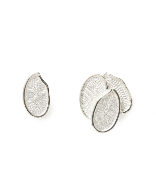 BEAMS JAPAN(ビームス ジャパン)の「矢留彫金工房 / 秋田銀線細工 ピアス あきた米(ピアス(両耳用)・レディース・その他・ONE SIZE)」の2枚目の写真