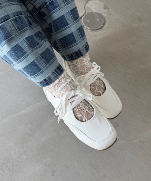 SANSeLF（サンセルフ）の「【SANSeLF】 メリージェーンシューズ レースアップ スクエアトゥ フラット sas25a028（その他シューズ・レディース・ホワイト・38/39/37/36）」の3枚目の写真