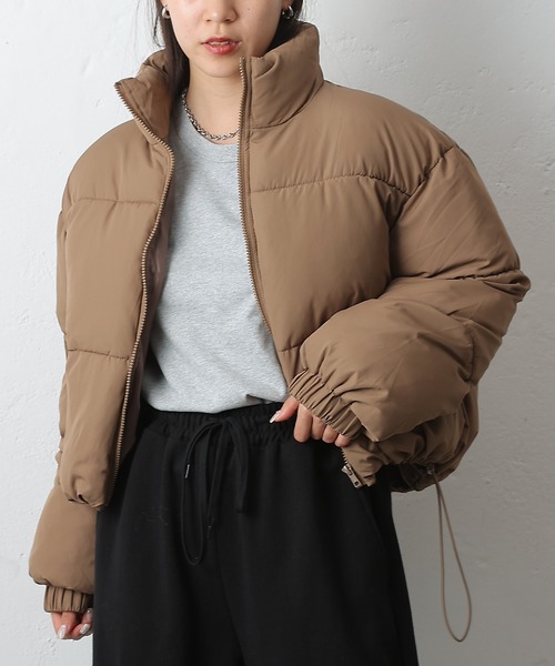 COLONY 2139(コロニートゥーワンスリーナイン)の「中綿ショートブルゾン(ダウンジャケット/コート・レディース・ブラック/モカ・FREE)」の2枚目の写真