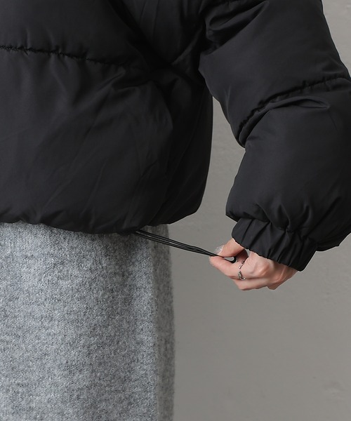 COLONY 2139(コロニートゥーワンスリーナイン)の「中綿ショートブルゾン(ダウンジャケット/コート・レディース・ブラック/モカ・FREE)」の14枚目の写真