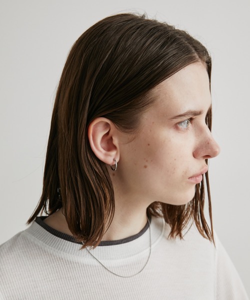 Auntie Rosa Holiday（アンティローザホリデー）の「ナローフープピアス（ピアス（両耳用）・レディース・シルバー/ゴールド・FREE）」の7枚目の写真