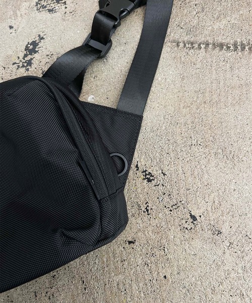 COMMON WARE（コモンウェアー）の「EM:NoiR ノアール Individually shoulder/インディヴィジュアリィ ショルダーバッグ（ショルダーバッグ・レディース・ブラック系その他/ブラック・FREE）」の13枚目の写真