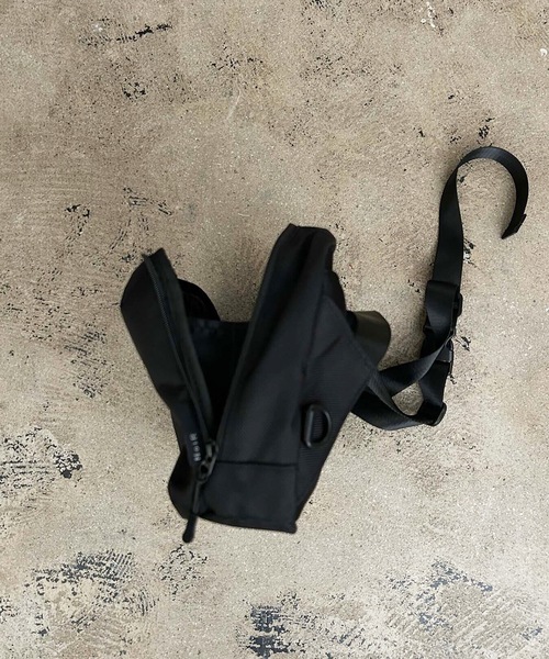 COMMON WARE（コモンウェアー）の「EM:NoiR ノアール Individually shoulder/インディヴィジュアリィ ショルダーバッグ（ショルダーバッグ・レディース・ブラック系その他/ブラック・FREE）」の11枚目の写真