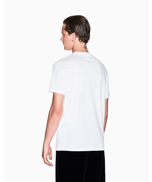 ARMANI EXCHANGE(アルマーニエクスチェンジ)の「【A|X アルマーニ エクスチェンジ】AXロゴ 半袖クルーネックTシャツ/SLIM(Tシャツ/カットソー・メンズ・オフホワイト/ブラック・LARGE/MEDIUM/SMALL/X-LARGE/X-SMALL/XX-LARGE)」の6枚目の写真