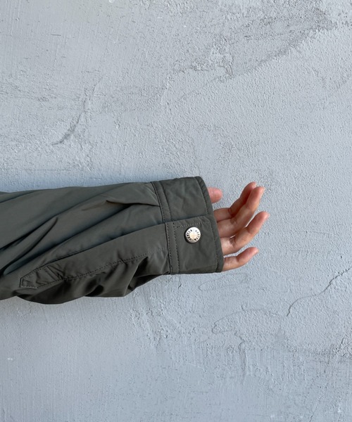 DANTON（ダントン）の「[DANTON/ダントン] ピーチタフタ 中綿入り コーチジャケット（その他アウター・レディース・ベージュ/ネイビー/オリーブ・38/40/42）」の16枚目の写真