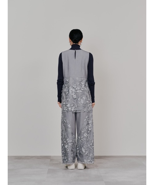 TEVALT(ヴァレット)の「ベルト付レーストップス(Tシャツ/カットソー・レディース・ブラウン/ライトグレー・38)」の6枚目の写真