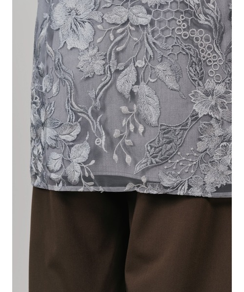 TEVALT(ヴァレット)の「ベルト付レーストップス(Tシャツ/カットソー・レディース・ブラウン/ライトグレー・38)」の14枚目の写真