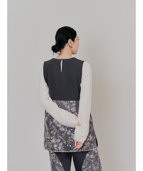 TEVALT(ヴァレット)の「ベルト付レーストップス(Tシャツ/カットソー・レディース・ブラウン/ライトグレー・38)」の5枚目の写真