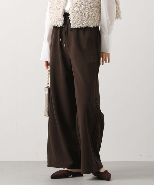 Gready Brilliant(グレディブリリアン)の「サイドピンタックカットワイド(その他パンツ・レディース・ブラック/ブラウン・FREE)」の1枚目の写真