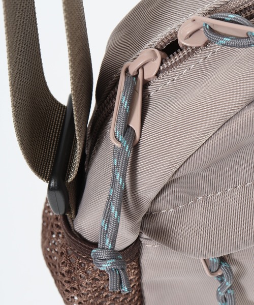 moz(モズ)の「moz 撥水ミニショルダーBAG(ショルダーバッグ・メンズ・グレイッシュベージュ/ネイビー/ブラック/ネイビー系・FREE)」の9枚目の写真