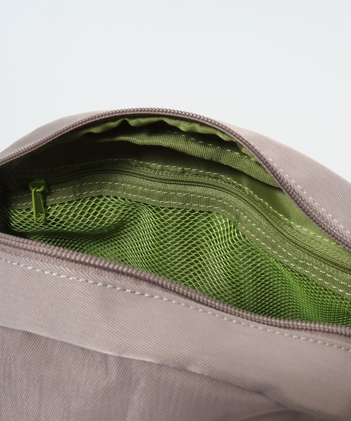 moz(モズ)の「moz 撥水ミニショルダーBAG(ショルダーバッグ・メンズ・グレイッシュベージュ/ネイビー/ブラック/ネイビー系・FREE)」の20枚目の写真