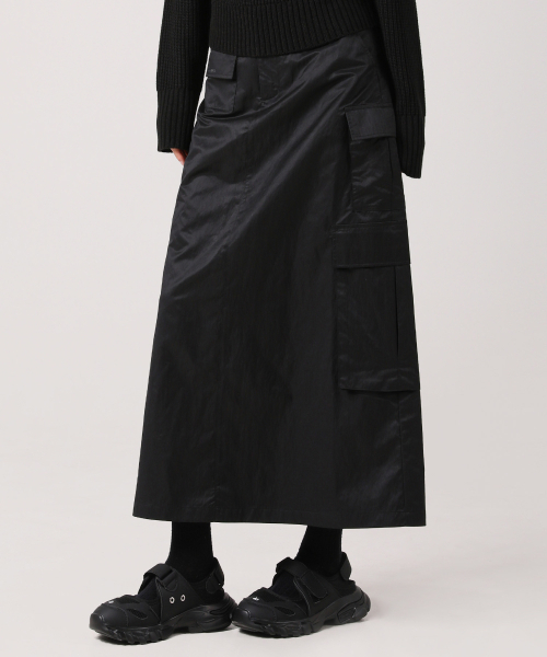 AVANDRESS(アバンドレス )の「Zia Cargo Skirt PINK(スカート・レディース・ピンク・SMALL/MEDIUM/LARGE)」の2枚目の写真
