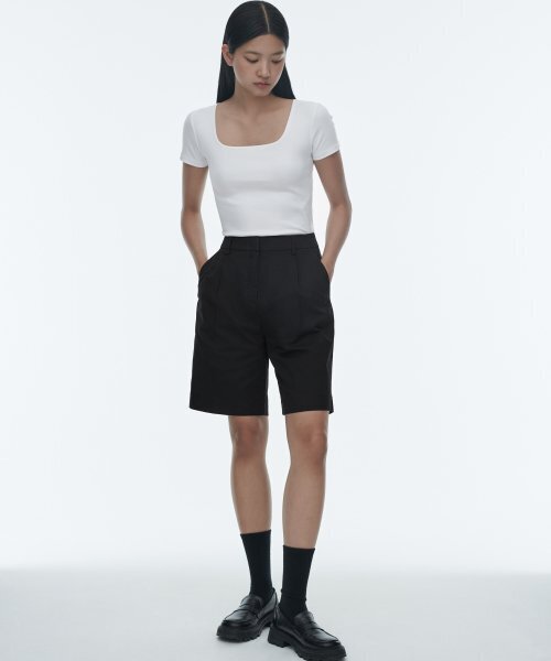 MUSINSA STANDARD WOMAN（ムシンサスタンダードウーマン）の「ウィメンズコットンワイドバミューダショーツ[ブラック]（その他パンツ・レディース・その他・30/24/25/26/27/28/29）」の3枚目の写真