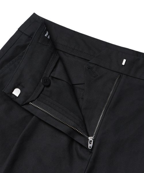 MUSINSA STANDARD WOMAN（ムシンサスタンダードウーマン）の「ウィメンズコットンワイドバミューダショーツ[ブラック]（その他パンツ・レディース・その他・30/24/25/26/27/28/29）」の7枚目の写真