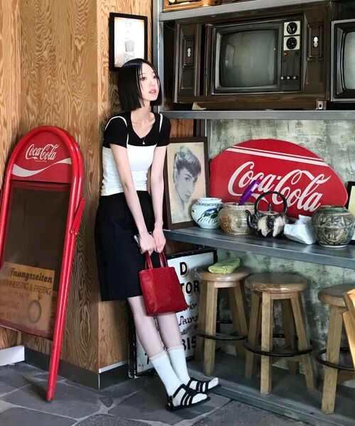 MUSINSA STANDARD WOMAN（ムシンサスタンダードウーマン）の「ウィメンズコットンワイドバミューダショーツ[ブラック]（その他パンツ・レディース・その他・30/24/25/26/27/28/29）」の11枚目の写真