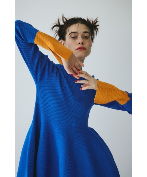 Bi color knit dress バイカラーニットドレス（ワンピース）｜HeRIN