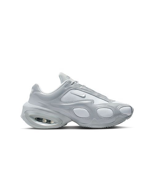 NIKE(ナイキ)の「【NIKE meets emmi】AIR MAX MUSE(スニーカー・レディース・グレー・23/23.5/24/24.5/25/25.5)」の5枚目の写真