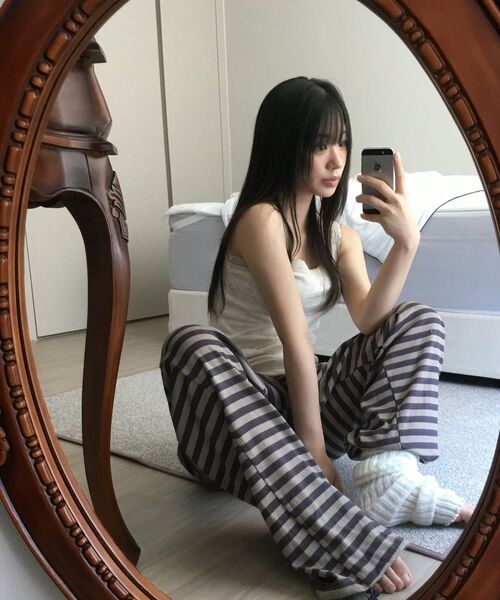 PARTIMENTO WOMEN(パルティメントウィメン)の「PWC ストライプジャージワイドパンツ_チャコール(スウェットパンツ・レディース・その他・SMALL/MEDIUM)」の11枚目の写真