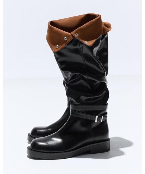 CHARLES & KEITH(チャールズ & キース)の「Ellis エリス ルーチドバックル フォールドオーバー サイハイブーツ(ブーツ・レディース・ブラウン系その他7/ブラック・22.5cm/25.5cm/24.5cm/23.5cm/23cm/25cm)」の21枚目の写真