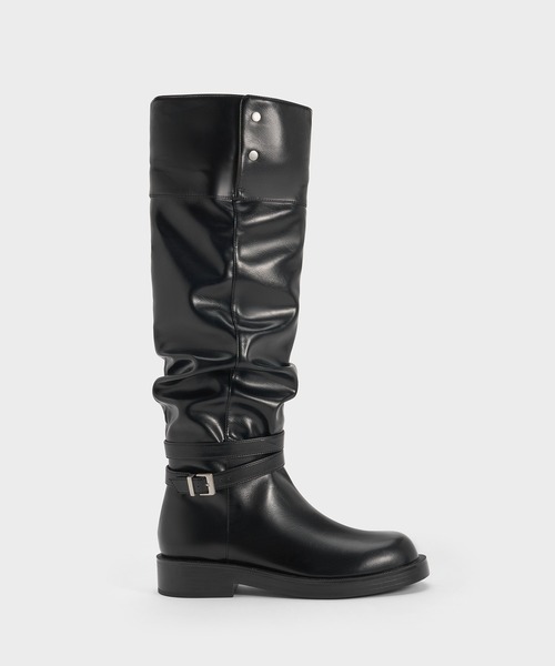 CHARLES & KEITH(チャールズ & キース)の「Ellis エリス ルーチドバックル フォールドオーバー サイハイブーツ(ブーツ・レディース・ブラウン系その他7/ブラック・22.5cm/25.5cm/24.5cm/23.5cm/23cm/25cm)」の15枚目の写真