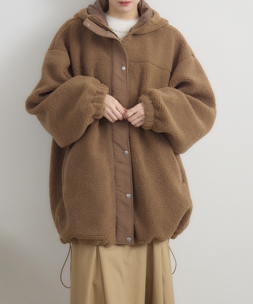 RU.TI.LE(ルチル)の「【RU.TI.LE】ビッグシルエットボアブルゾン(ブルゾン・レディース・モカ/アイボリー・MEDIUM)」の2枚目の写真