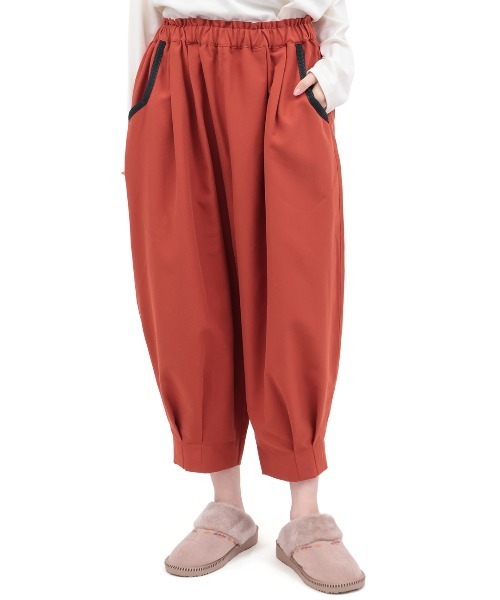 チチカカ（チチカカ）の「ピーチスキンエッグタックパンツ（その他パンツ・レディース・ベージュ/マスタード/その他1/その他2・MEDIUM/LARGE）」の11枚目の写真