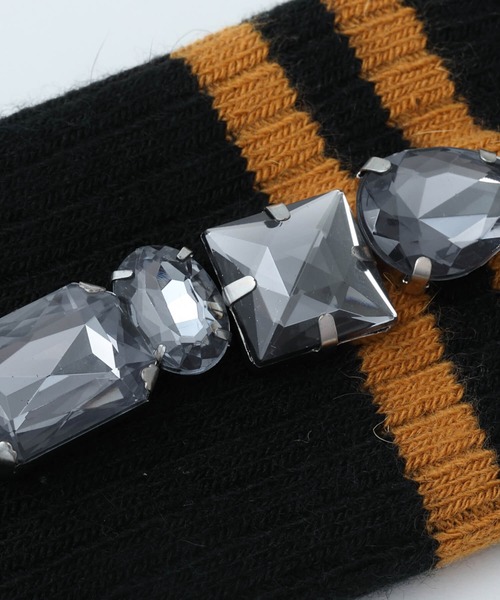 FAKUI(ファクイ)の「LINED BIJOUX SOCKS / ラインビジューソックス(ソックス/靴下・レディース・レッド/グリーン/ブラウン/ブラック・22.0~24.0cm)」の6枚目の写真