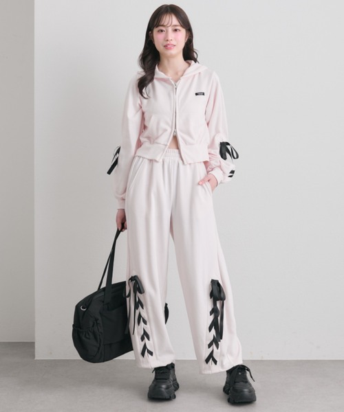 OLIVE des OLIVE（オリーブデオリーブ）の「【セットアップ対応】レースアップバレルレッグパンツ（スウェットパンツ・レディース・ブラック/トップグレー/ピンク/ミント・FREE）」の17枚目の写真