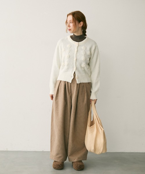 Crisp(クリスプ)の「フラワー刺繍ニットカーディガン(カーディガン/ボレロ・レディース・イエロー/ホワイト・FREE)」の13枚目の写真