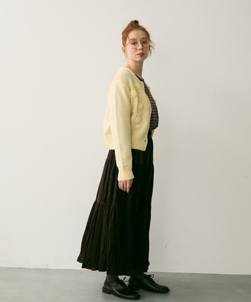 Crisp(クリスプ)の「フラワー刺繍ニットカーディガン(カーディガン/ボレロ・レディース・イエロー/ホワイト・FREE)」の6枚目の写真