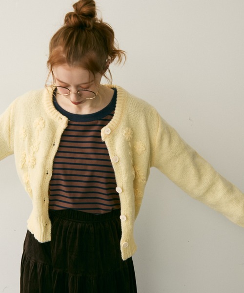 Crisp(クリスプ)の「フラワー刺繍ニットカーディガン(カーディガン/ボレロ・レディース・イエロー/ホワイト・FREE)」の8枚目の写真