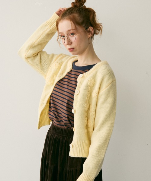 Crisp(クリスプ)の「フラワー刺繍ニットカーディガン(カーディガン/ボレロ・レディース・イエロー/ホワイト・FREE)」の9枚目の写真