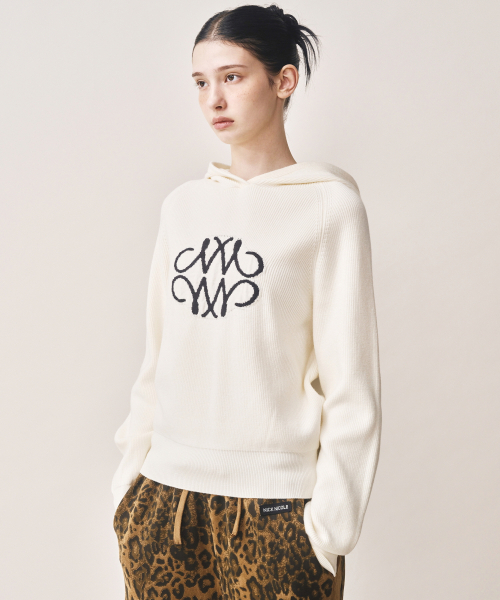 NICK&NICOLE(ニックアンドニコール)の「SOFT SYMBOL TEXTURE HOODED KNIT_IVORY(ニット/セーター・レディース・その他・FREE)」の2枚目の写真