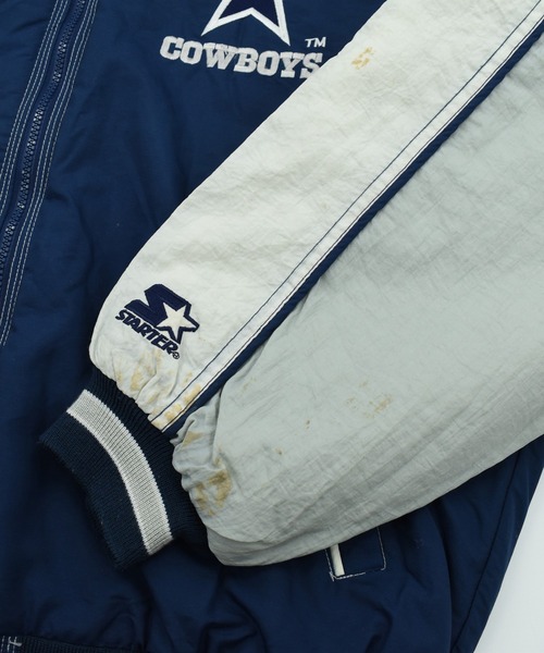 LABORATORY R（ラボラトリーアール）の「【USED】90’s STARTER “NFL Dallas Cowboys” 中綿入り ナイロンジャケット（ナイロンジャケット・メンズ・ネイビー・X-LARGE）」の5枚目の写真