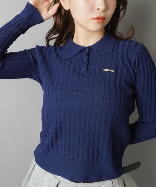 SPINNS（スピンズ）の「きちんと見えなのに気張らない 細ケーブルポロニット（ニット/セーター・レディース・レッド/ネイビー/グレー・ONESIZE）」の12枚目の写真