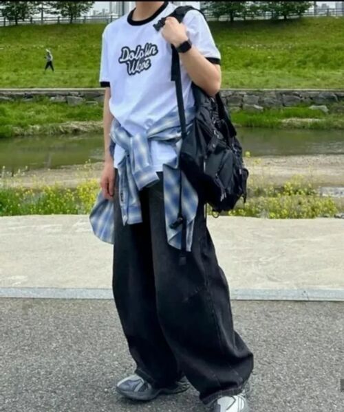 DOLPHIN WAVE APPAREL（ドルフィンウェーブアパレル）の「[2パック]ドルフィン発泡プリントビッグロゴリンガー半袖Tシャツ ブラック+ホワイト（Tシャツ/カットソー・メンズ・その他・MEDIUM/LARGE/X-LARGE）」の11枚目の写真