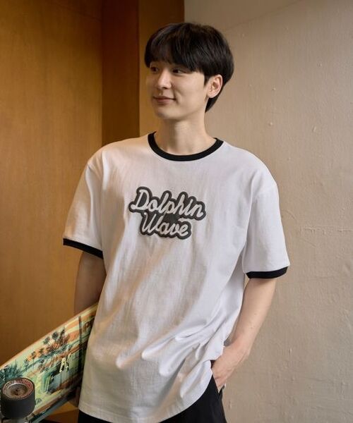 DOLPHIN WAVE APPAREL（ドルフィンウェーブアパレル）の「[2パック]ドルフィン発泡プリントビッグロゴリンガー半袖Tシャツ ブラック+ホワイト（Tシャツ/カットソー・メンズ・その他・MEDIUM/LARGE/X-LARGE）」の19枚目の写真
