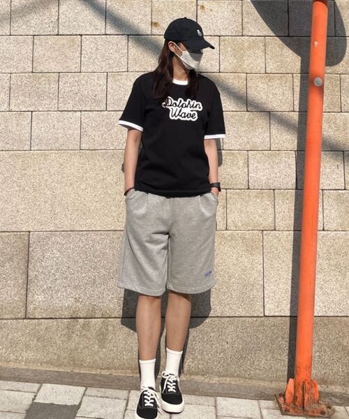 DOLPHIN WAVE APPAREL（ドルフィンウェーブアパレル）の「[2パック]ドルフィン発泡プリントビッグロゴリンガー半袖Tシャツ ブラック+ホワイト（Tシャツ/カットソー・メンズ・その他・MEDIUM/LARGE/X-LARGE）」の20枚目の写真