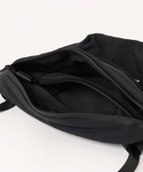 ADAM PATEK(アダムパテック)の「【ADAMPATEK/アダムパテック】nylon mini shoulder bag/ナイロンミニショルダーバッグ(ボディバッグ/ウエストポーチ・メンズ・ブラック/カーキ・FREE)」の8枚目の写真